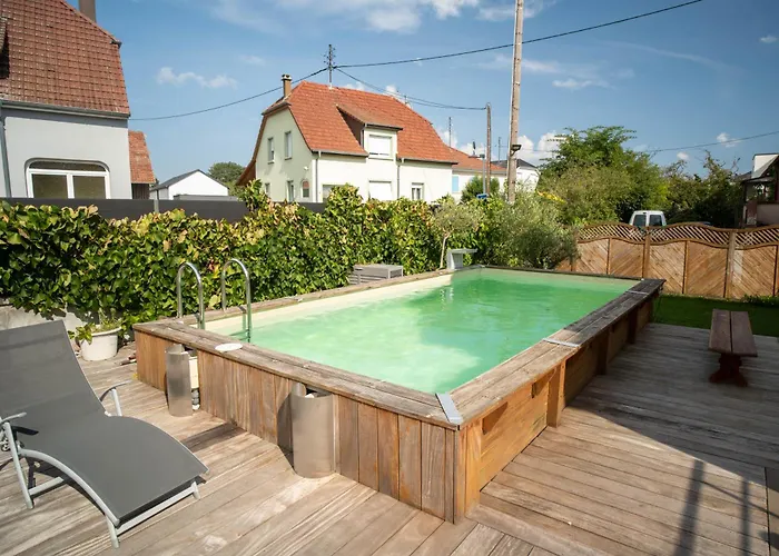 Le Piscine Jacuzzi Vignoble شقة بولويييه