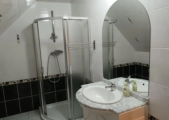 Le Piscine Jacuzzi Vignoble *