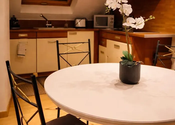 Le Piscine Jacuzzi Vignoble